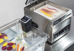 INNOVATION FOCUS: Clifton Food Range Duobath sous vide water baths