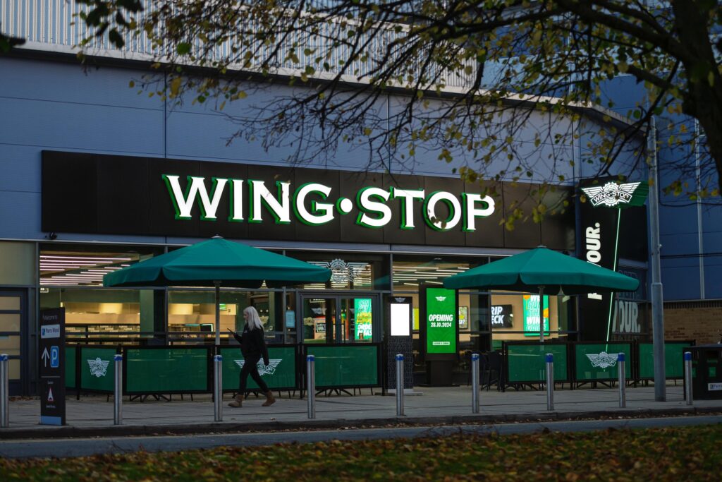 Wingstop UK to launch 10 new locations - Foodservice Equipment Journal